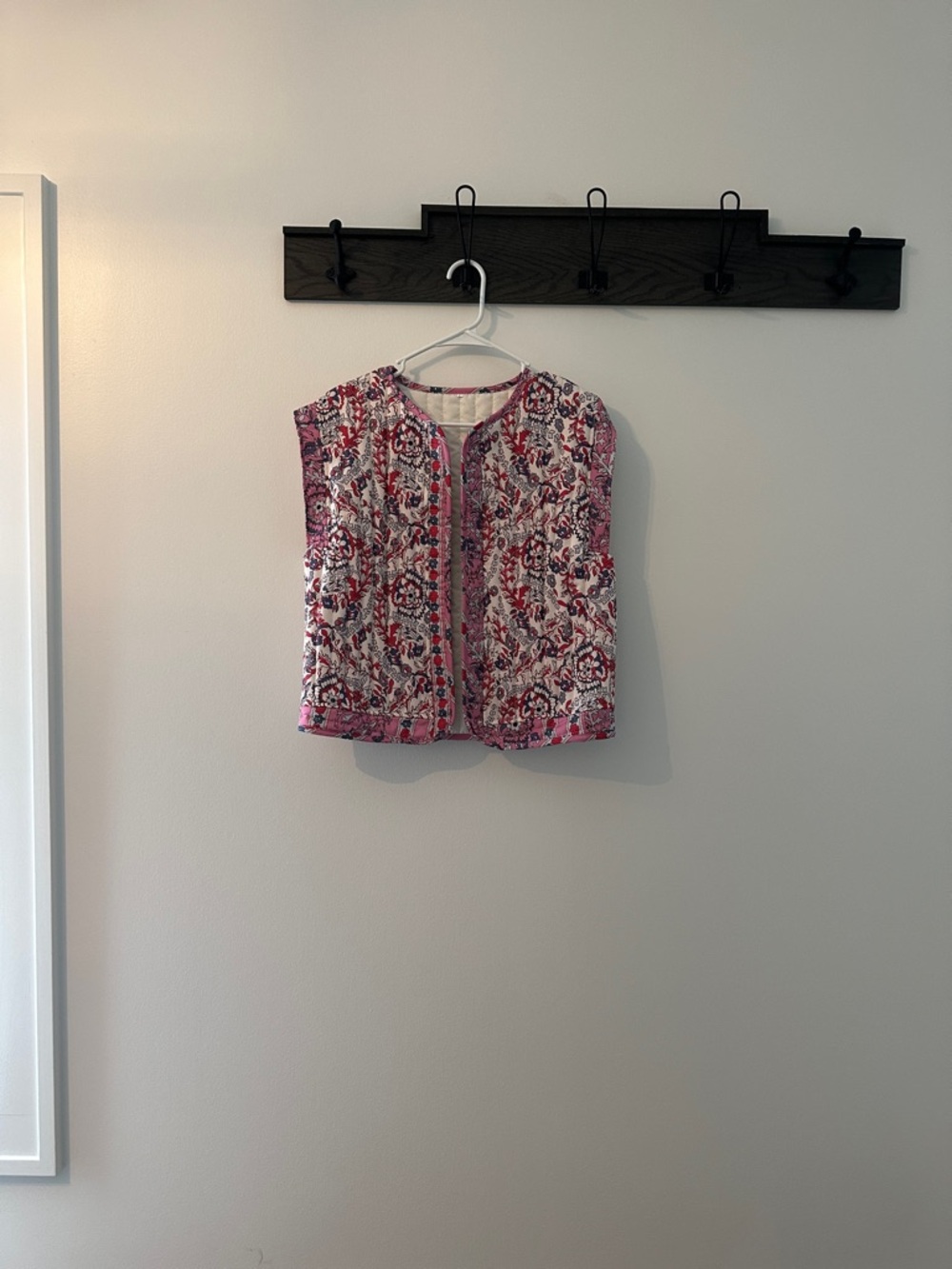 Sleeveless Pink Floral Print Crop Top